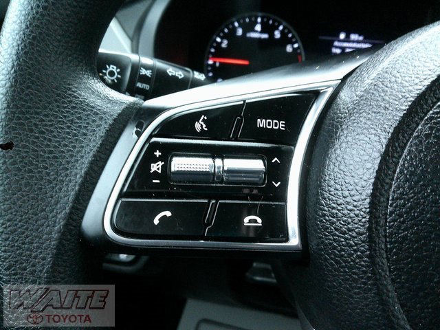 Used 2023 Kia Seltos LX image 11