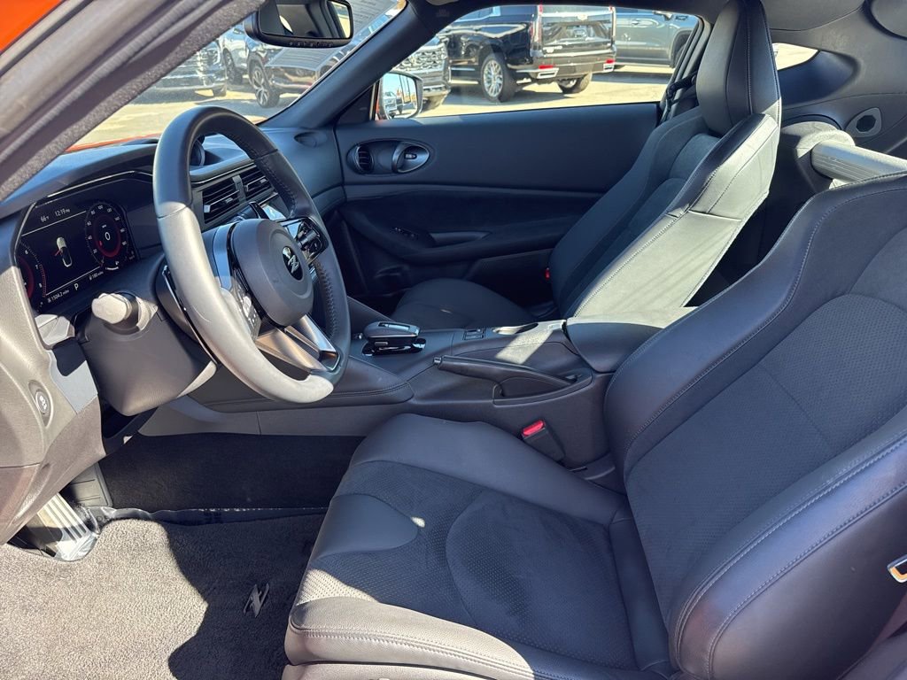 Used 2024 Nissan Z Performance w/ Heritage Edition image 9