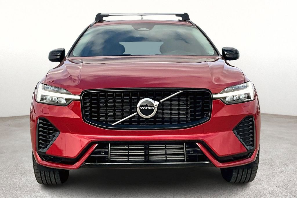 Certified 2024 Volvo XC60 T8 Core w/ Protection Package Premier image 5