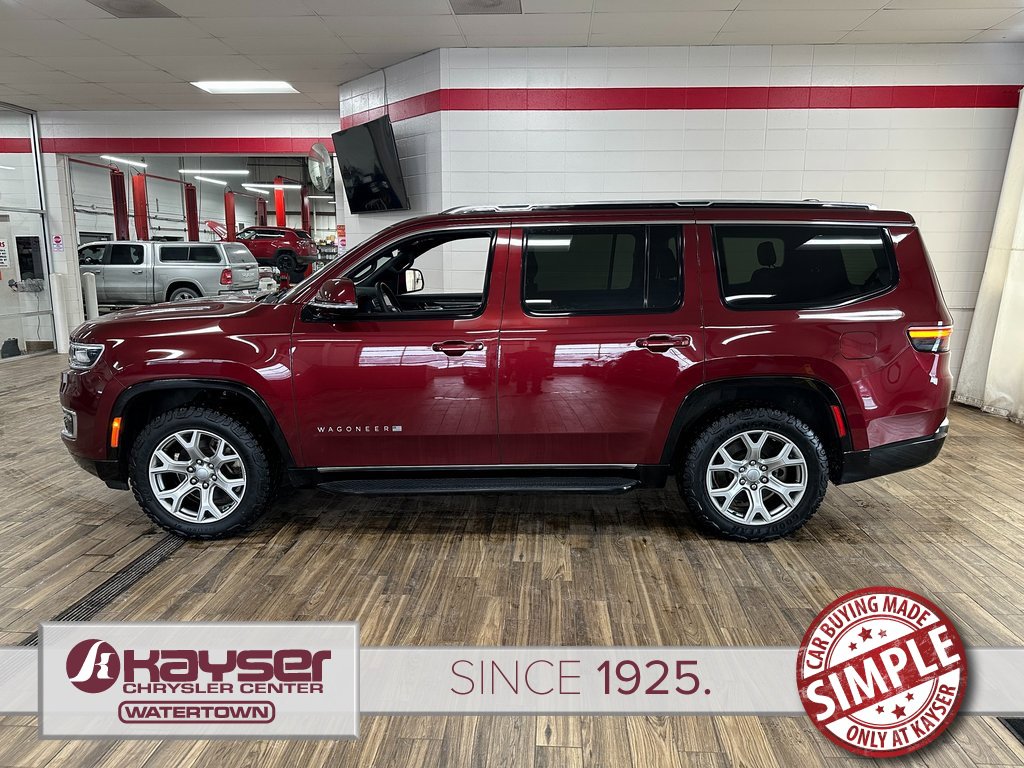 Used 2022 Jeep Wagoneer Series II image 2