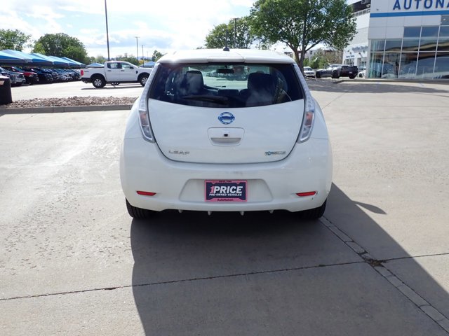 Used 2017 Nissan Leaf S w/ Charge Package FWD image 3