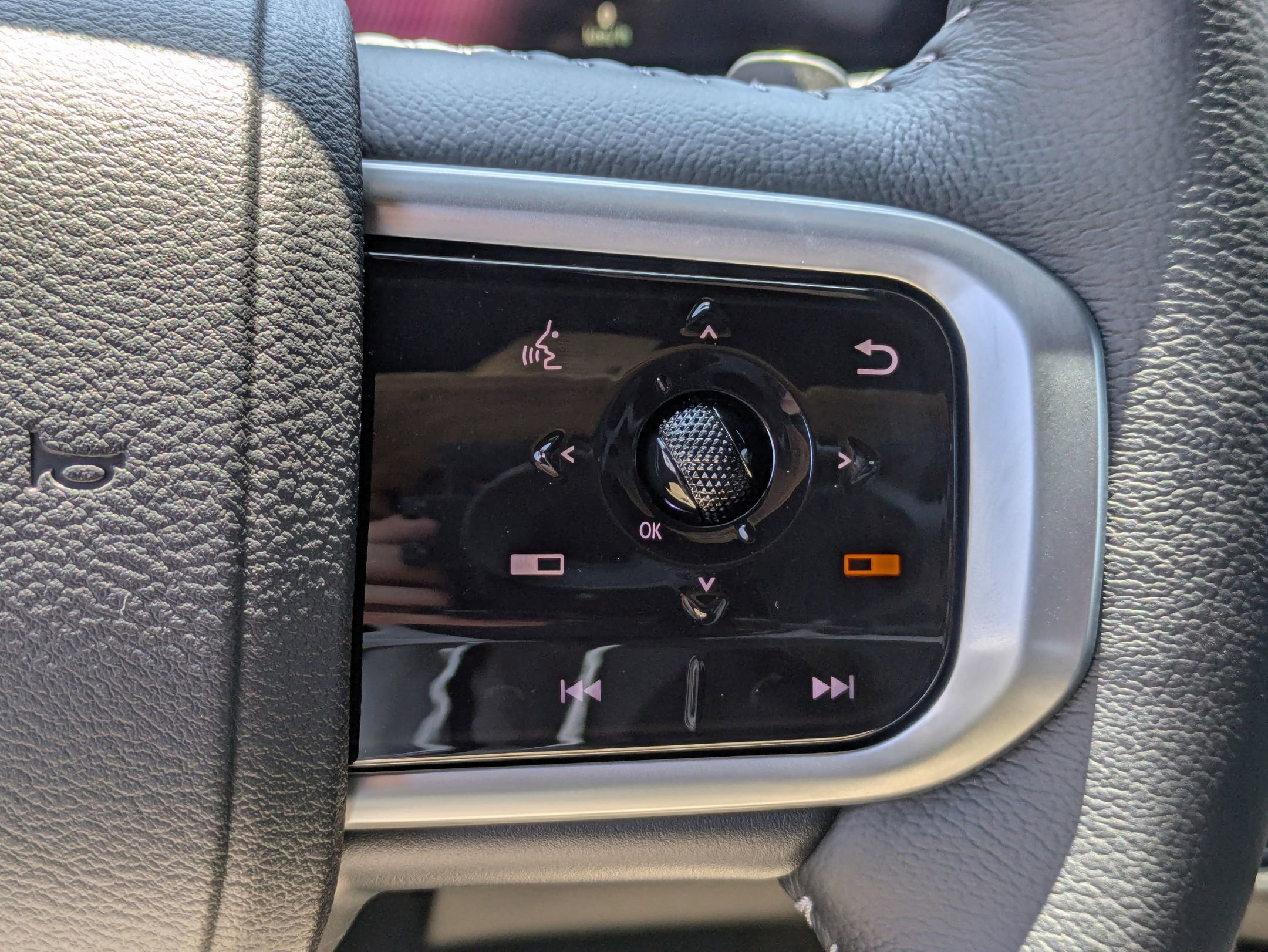 New 2026 Nissan Armada SL image 19
