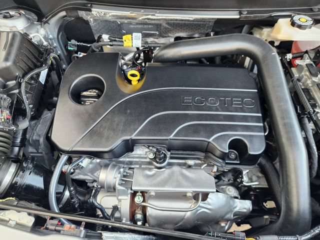 Used 2026 Chevrolet Equinox LT FWD image 32