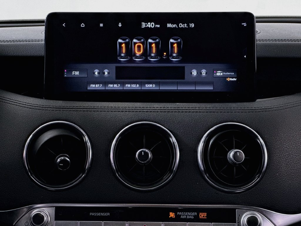 Used 2022 Kia Stinger GT-Line w/ Sun & Sound Package AWD/4WD image 15