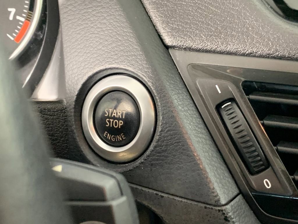 Used 2013 BMW X1 sDrive28i RWD image 18