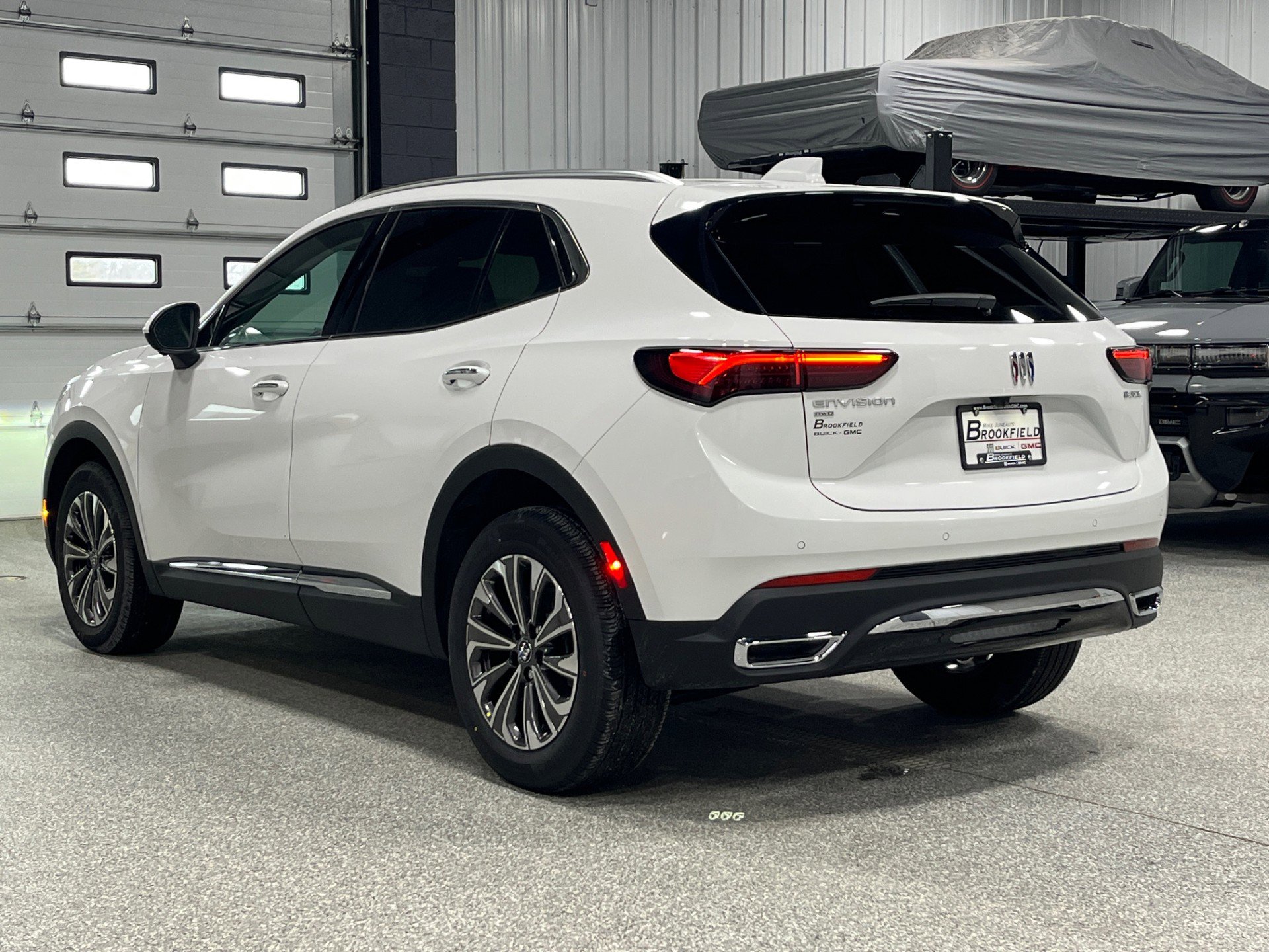 New 2026 Buick Envision Preferred image 3