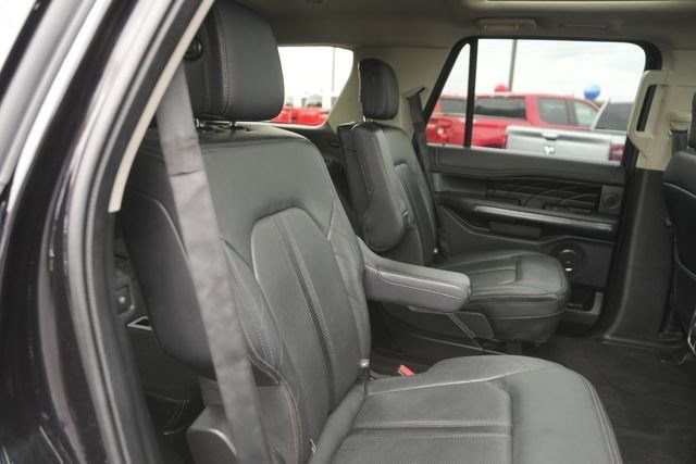 Used 2019 Ford Expedition Platinum RWD image 17