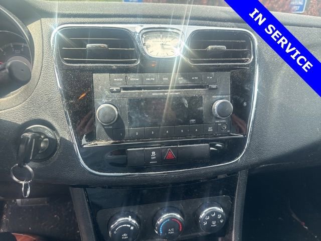 Used 2012 Chrysler 200 LX FWD image 6