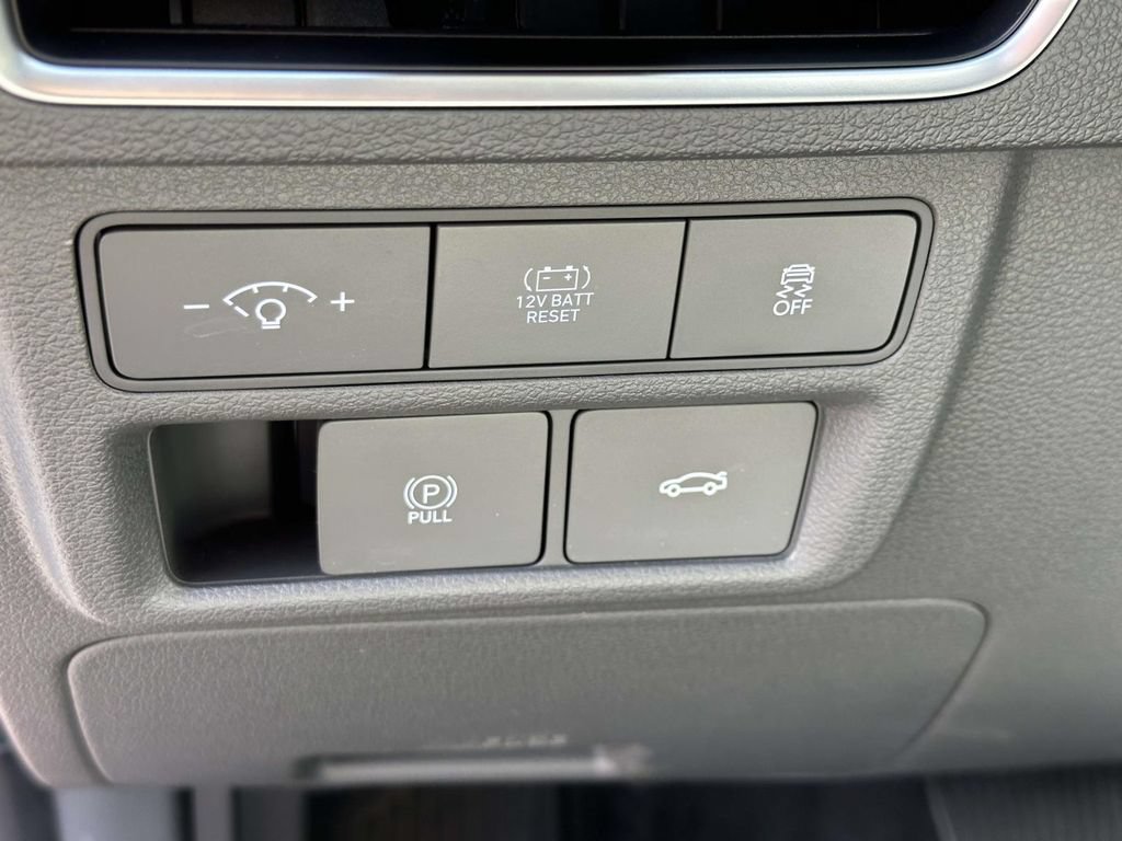 Certified 2025 Hyundai Sonata SEL FWD image 18