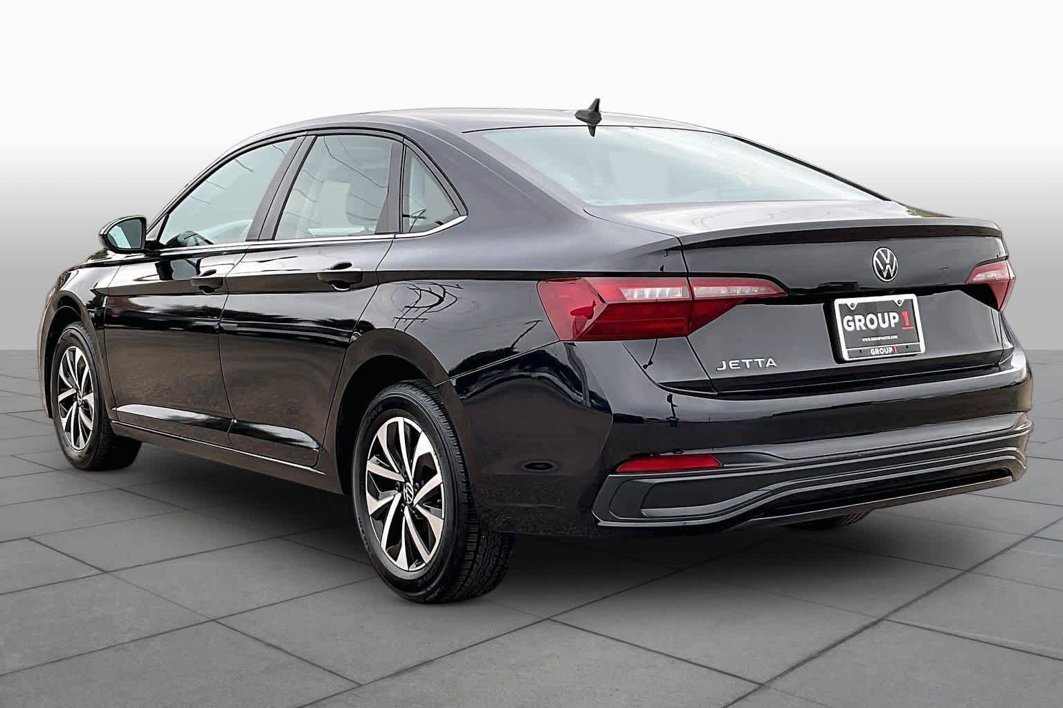 Used 2024 Volkswagen Jetta S FWD image 11