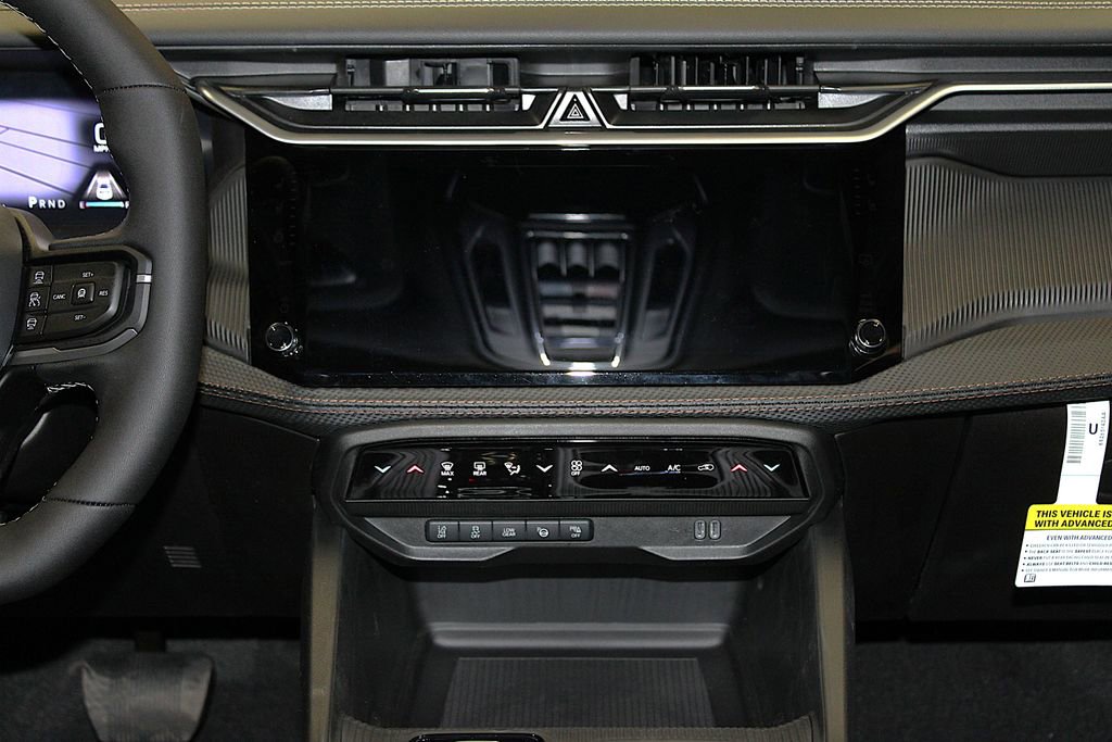 New 2026 Jeep Cherokee Overland w/ Advanced Pro Tech Group image 13