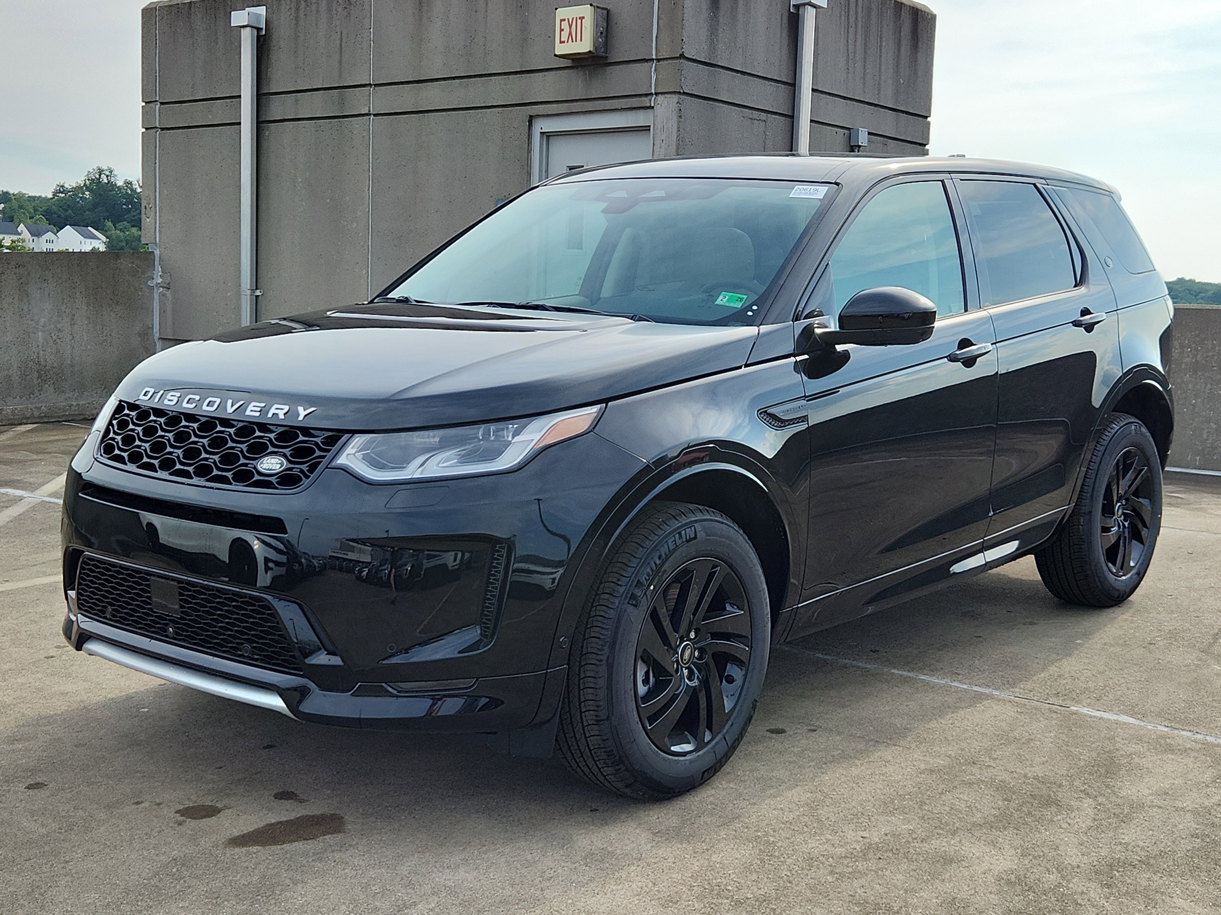 New 2025 Land Rover Discovery Sport S