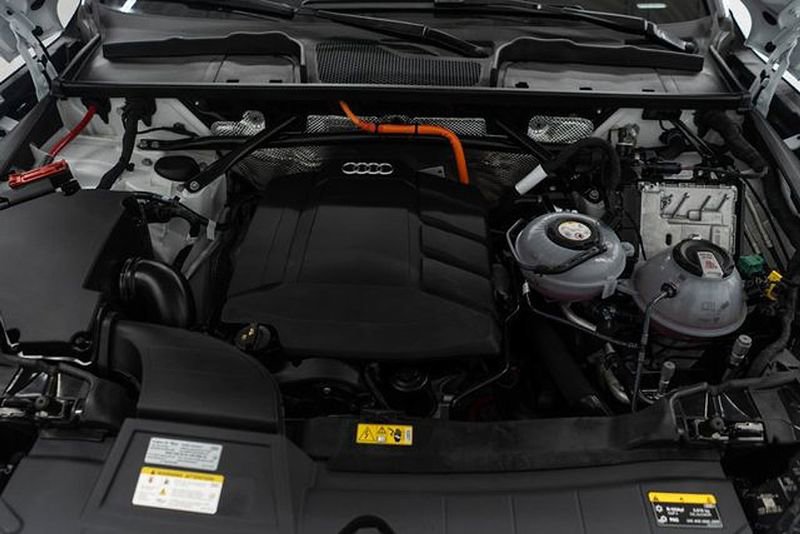 Used 2025 Audi Q5 e Premium image 49