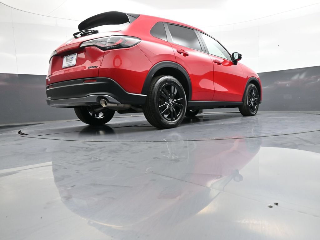 Certified 2026 Honda HR-V Sport image 28