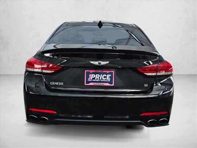 Used 2015 Hyundai Genesis 5.0 w/ Option Group 05 RWD image 6