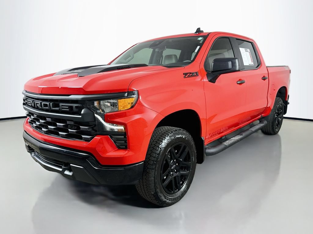 Used 2026 Chevrolet Silverado 1500 Custom Trail Boss w/ Turbomax Blackout Package AWD/4WD video 3