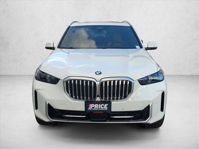 Used 2024 BMW X5 sDrive40i w/ Parking Assistance Package RWD image 2