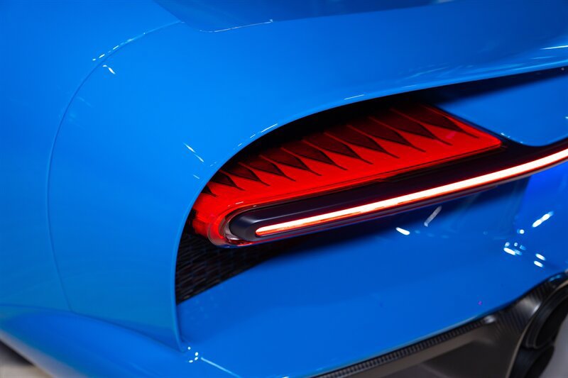 Used 2022 Bugatti Chiron Super Sport AWD/4WD image 61