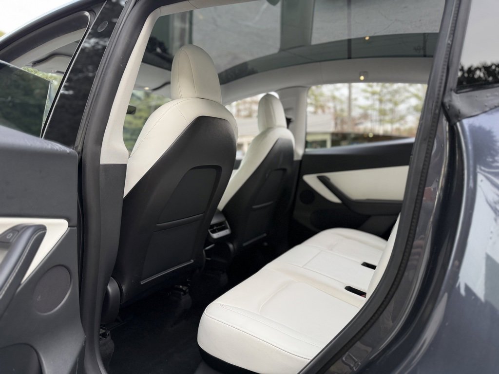 Used 2021 Tesla Model Y Performance image 30