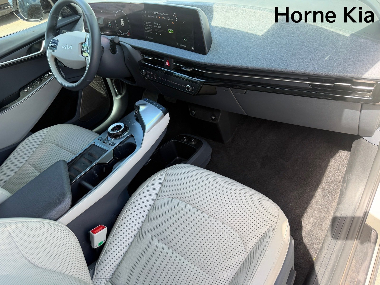 Certified 2023 Kia EV6 Wind w/ Wind Technology Package AWD/4WD image 9
