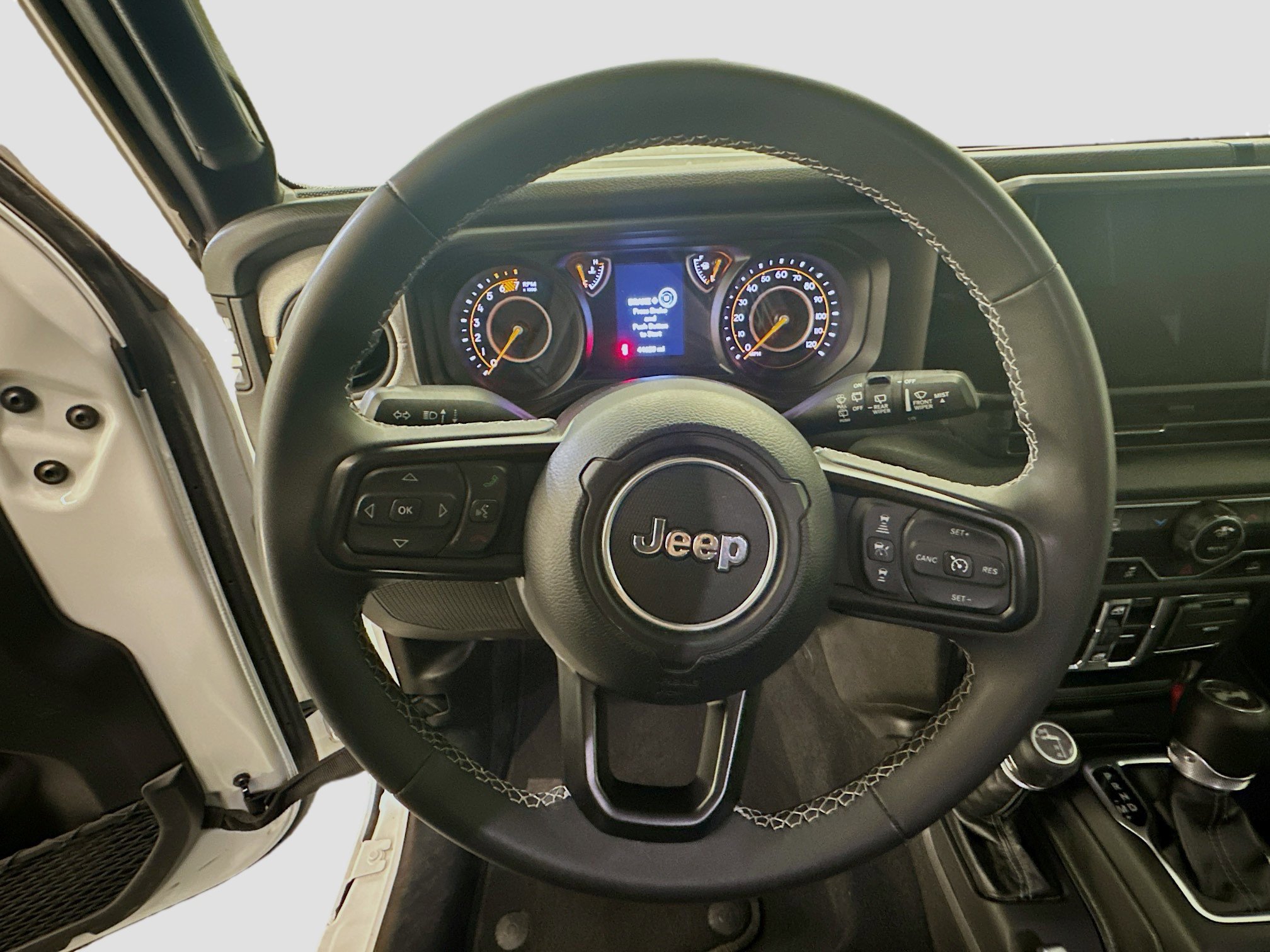 Used 2025 Jeep Wrangler Sport S image 18