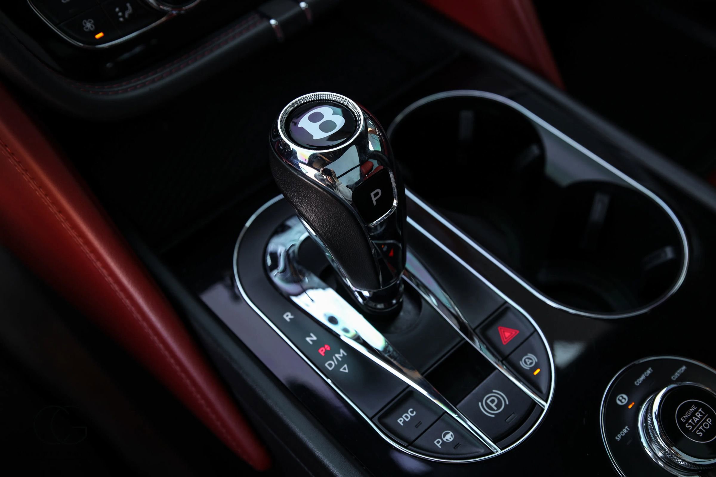 Used 2019 Bentley Bentayga image 41