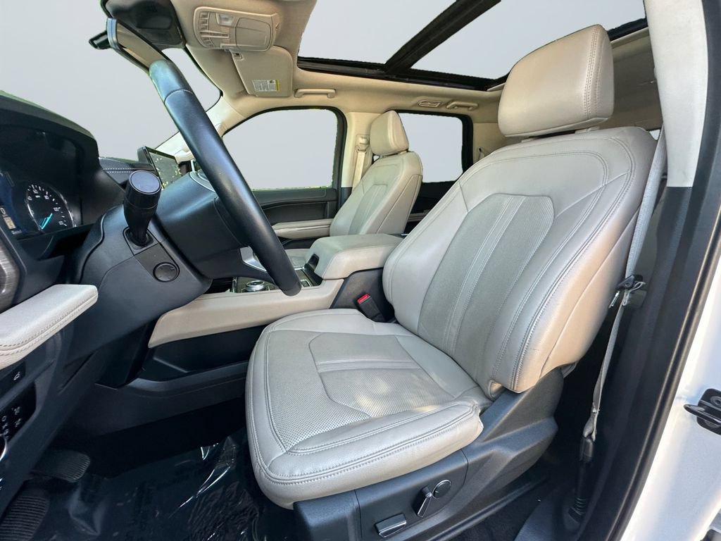 Used 2024 Ford Expedition Max Limited AWD/4WD image 9