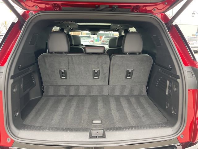 Certified 2025 Chevrolet Traverse RS w/ LPO, Floor Liner Package AWD/4WD image 41