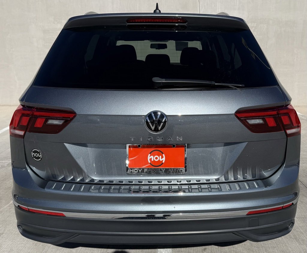 Used 2022 Volkswagen Tiguan S image 4