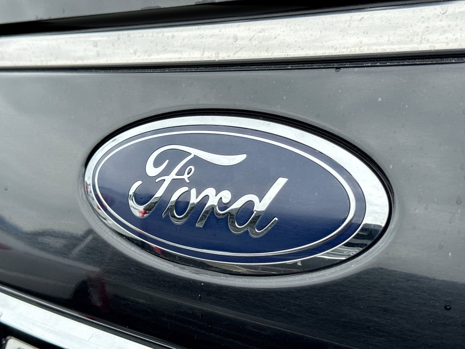 Used 2018 Ford Expedition Max Limited w/ Equipment Group 302A AWD/4WD image 14