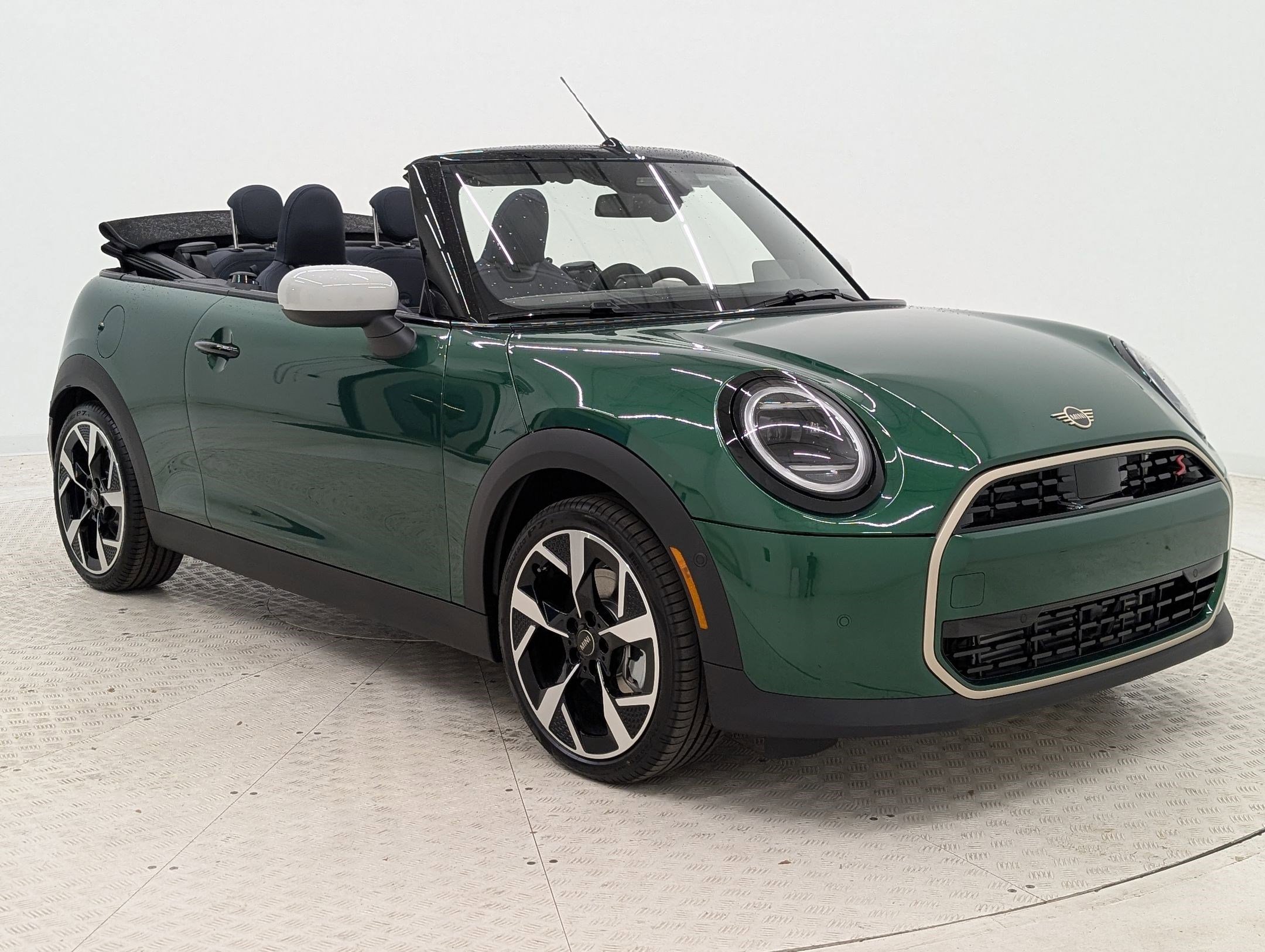 New 2026 MINI Cooper S image 7