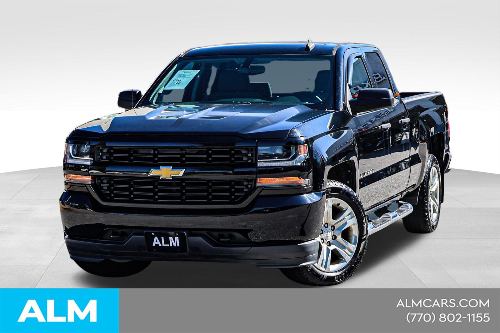 Used 2017 Chevrolet Silverado 1500 Custom w/ Custom Convenience Package RWD image 1