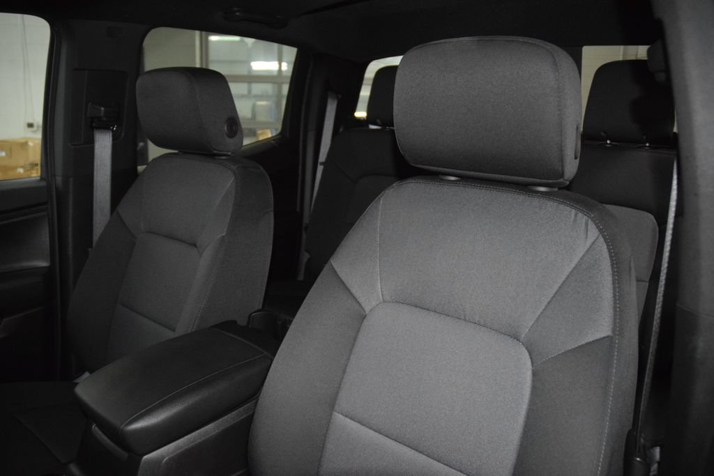 Used 2024 Chevrolet Colorado Trail Boss w/ Technology Package AWD/4WD image 42