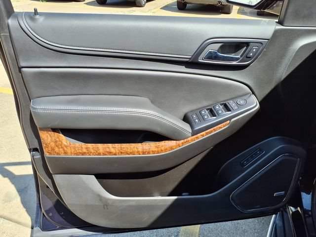 Used 2020 Chevrolet Tahoe Premier AWD/4WD image 17