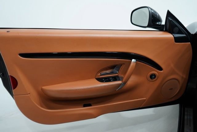 Used 2016 Maserati GranTurismo Convertible image 15