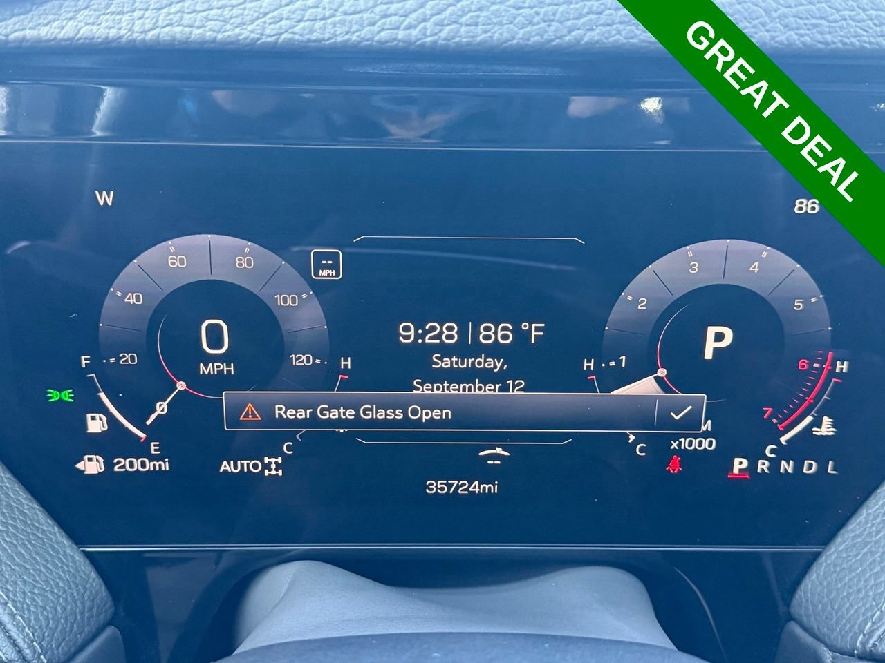 Used 2025 GMC Yukon Denali AWD/4WD image 16