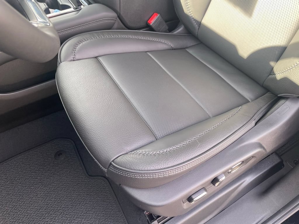 New 2026 GMC Yukon XL Denali w/ Sun & Power Step Package AWD/4WD image 22