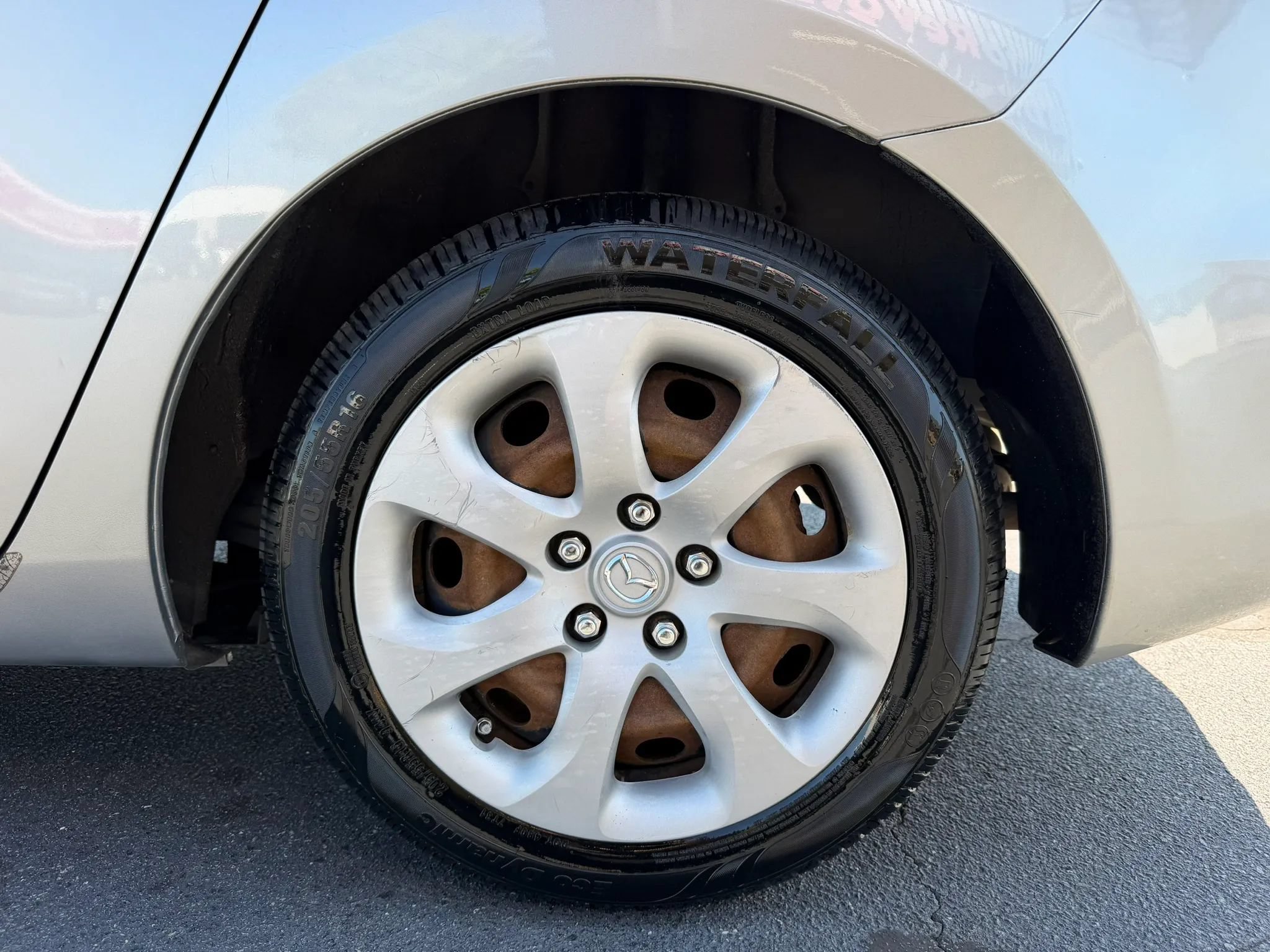 Used 2012 MAZDA MAZDA3 i Sport FWD image 22