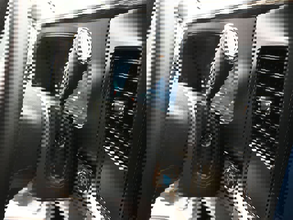 New 2026 Ford F350 Lariat image 37