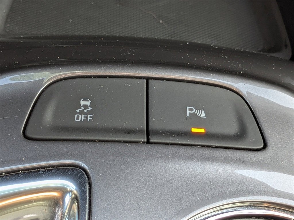 Certified 2024 Chevrolet Malibu LT image 25