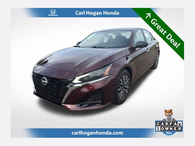Used 2024 Nissan Altima 2.5 SV FWD image 1