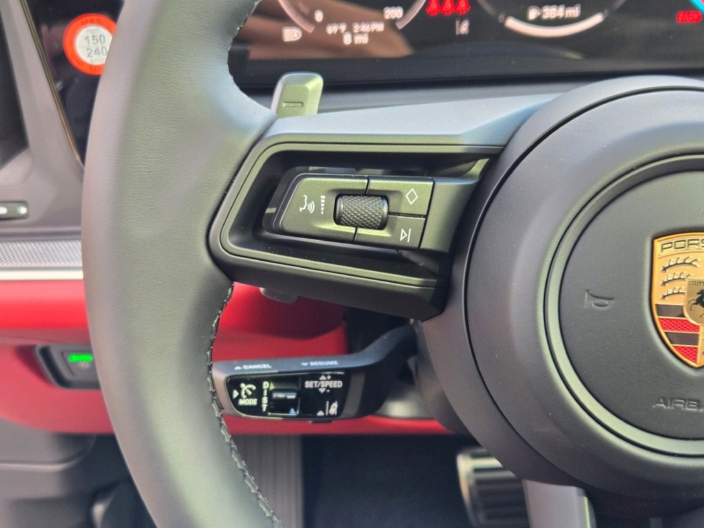 New 2026 Porsche Cayenne S image 29