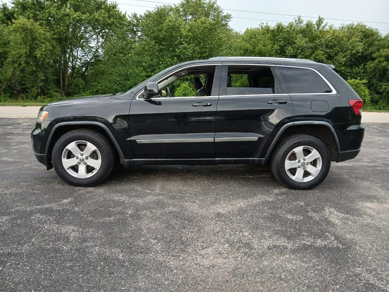 Used 2012 Jeep Grand Cherokee Laredo image 5