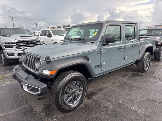 New 2026 Jeep Gladiator Sport AWD/4WD image 4