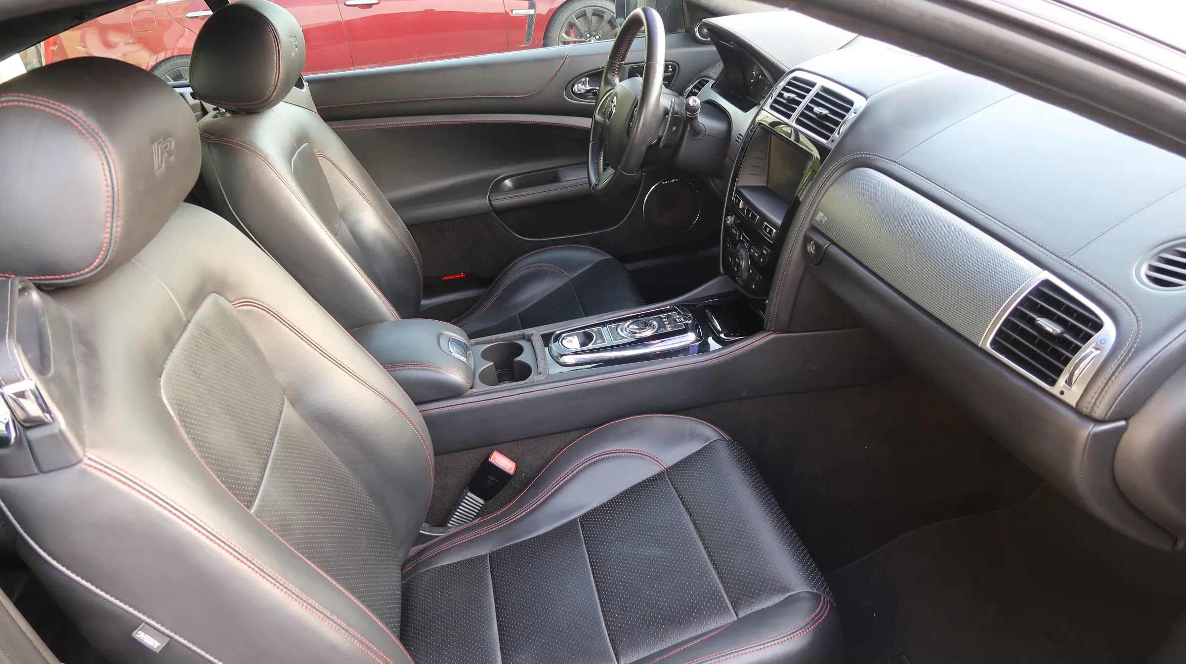 Used 2014 Jaguar XKR R image 22