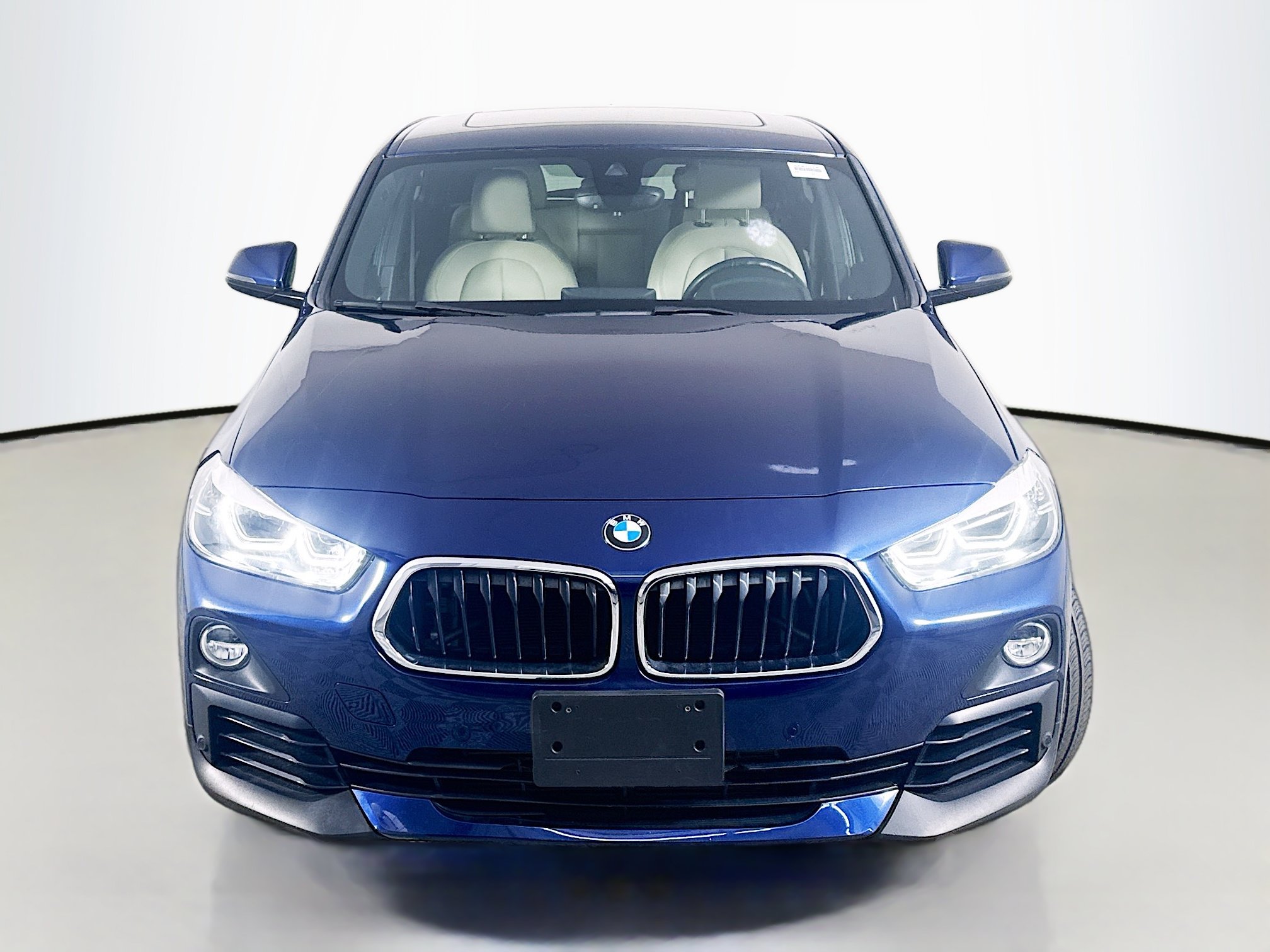 Used 2020 BMW X2 xDrive28i w/ Convenience Package AWD/4WD image 2