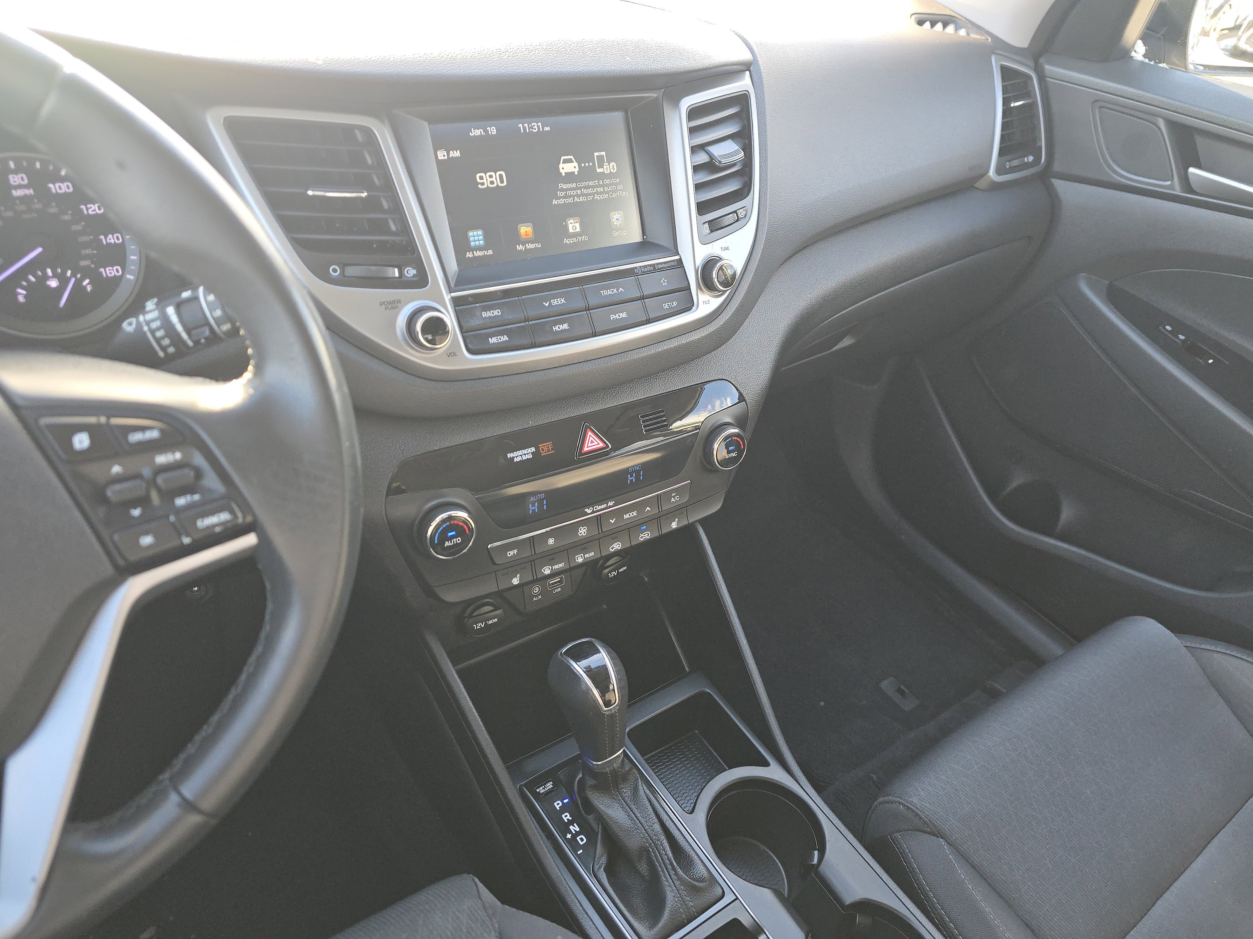 Used 2018 Hyundai Tucson Sport image 21