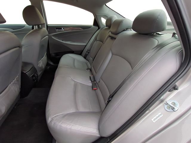 Used 2013 Hyundai Sonata Limited image 13