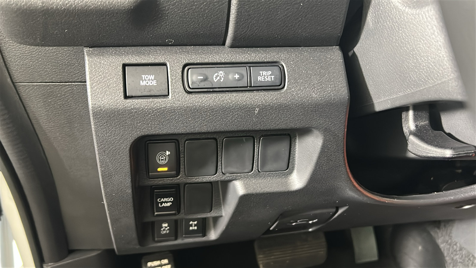 Used 2026 Nissan Frontier PRO-4X AWD/4WD image 23