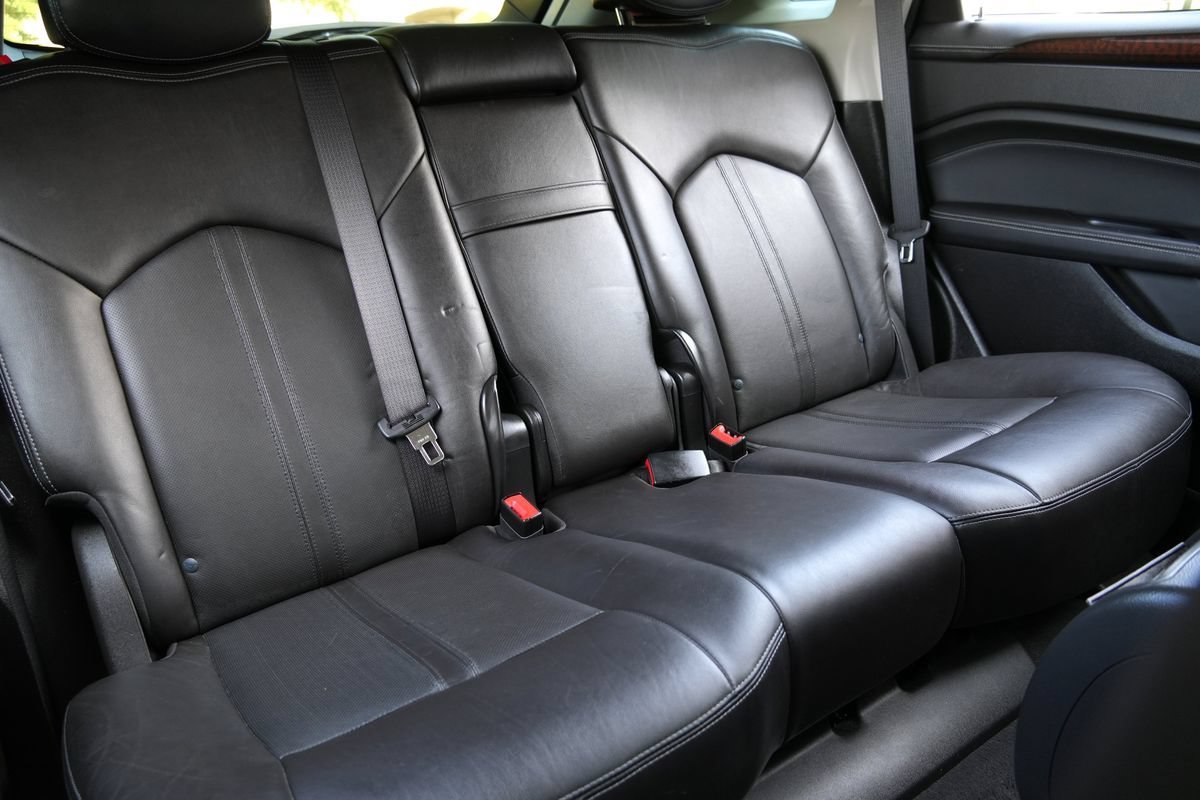 Used 2013 Cadillac SRX Luxury w/ Driver Awareness Package FWD image 12